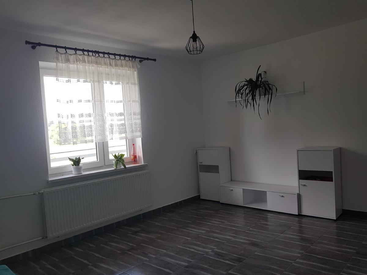 F.H.U Bed And Brekfast Apartment Glinik Ngoại thất bức ảnh
